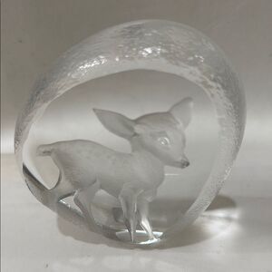 Mats Jonasson Clear Glass Art Deer Heavy Paperweight Sculpture Signed Sticker